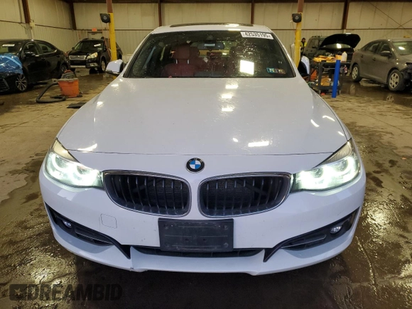 2018 BMW 3 Series 330i xDrive with VIN WBA8Z9C5XJG828289, listed as a Copart auction lot 42535195 with 57,623 mi miles and Salvage Title. Bid and sale history available at carsss.com. Image 5.