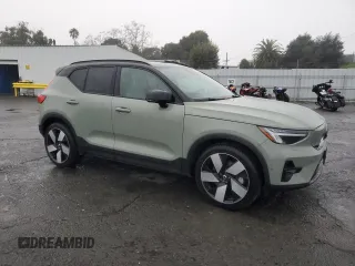 2023 Volvo XC40 Ultimate with VIN YV4ED3UM4P2082268, listed as a Copart auction lot 86438864 with 59,922 mi miles and Salvage title. Bid and sale history available at DreamBid. Image 4.