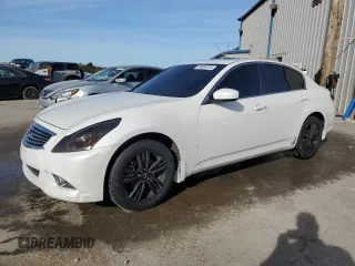 2011 Infiniti G25 Sedan x with VIN JN1DV6AR2BM451013, listed as a Copart auction lot 84508134 with 124,945 mi miles and Clean Title. Bid and sale history available at carsss.com. Image 1.