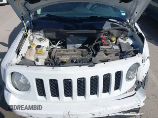 2011 Jeep Patriot Latitude with VIN 1J4NT1GA6BD119842, listed as a IAAI auction lot 41758968 with 90,945 mi miles and . Bid and sale history available at DreamBid. Image 10.