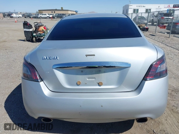 2014 Nissan Maxima S z VIN 1N4AA5APXEC450907, wystawiony jako IAAI lot #41998184 z przebiegiem 186 314 mil mil oraz . Historia ofert i sprzedaży dostępna na DreamBid. Obrazek 16.