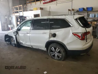 2017 Honda Pilot EX-L with VIN 5FNYF6H5XHB067562, listed as a Copart auction lot 50752245 with 110,610 mi miles and Salvage Title. Bid and sale history available at DreamBid. Image 2.