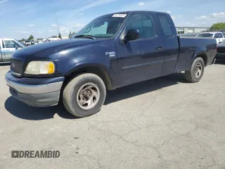 2000 Ford F-150 XL with VIN 1FTRX17L0YKA29295, listed as a Copart auction lot 50719525 with 0 mi miles and Salvage Title. Bid and sale history available at carsss.com. Image 1.