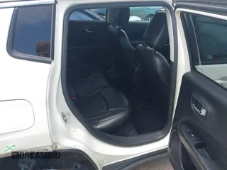 2018 Jeep Compass Latitude with VIN 3C4NJCBB8JT293444, listed as a IAAI auction lot 42372611 with 38,928 mi miles and . Bid and sale history available at DreamBid. Image 8.