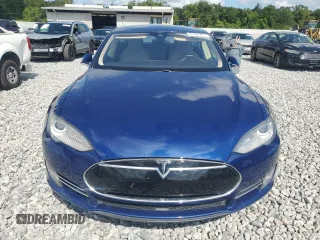2016 Tesla Model S 90D with VIN 5YJSA1E29GF134975, listed as a Copart auction lot 61823295 with Not provided miles and Non repairable. Bid and sale history available at DreamBid. Image 5.