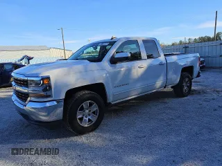 2017 Chevrolet Silverado 1500 LT with VIN 1GCRCREH7HZ267404, listed as a Copart auction lot 88110895 with 134,470 mi miles and Clean Title. Bid and sale history available at DreamBid. Image 1.