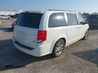 2016 Dodge Grand Caravan SXT with VIN 2C4RDGCG6GR204783, listed as a IAAI auction lot 42094898 with 132,454 mi miles. Bid and sale history available at carsss.com. Image 4.