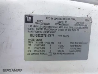 2007 Chevrolet Express Cargo Van with VIN 1GCFG15X571149672, listed as a IAAI auction lot 41194974 with 255,757 mi miles. Bid and sale history available at carsss.com. Image 9.
