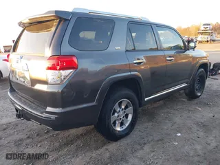2011 Toyota 4Runner Trail with VIN JTEBU5JR5B5069176, listed as a IAAI auction lot 40907512 with 82,700 mi miles. Bid and sale history available at carsss.com. Image 4.