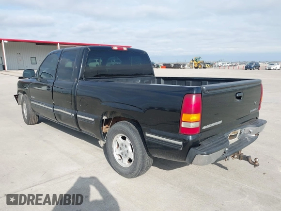 2001 Chevrolet Silverado 1500 LS with VIN 2GCEC19T311390663, listed as a IAAI auction lot 41557167 with 248,447 mi miles. Bid and sale history available at carsss.com. Image 3.