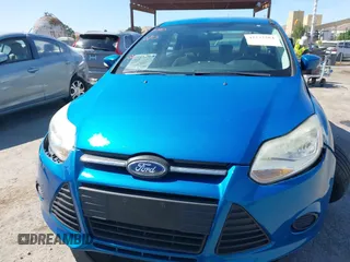 2013 Ford Focus SE z VIN 1FADP3F2XDL178239, wystawiony jako IAAI lot #42272364 z przebiegiem 108 773 mil mil oraz . Historia ofert i sprzedaży dostępna na DreamBid. Obrazek 12.