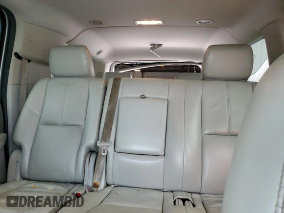 2014 GMC Yukon XL SLT with VIN 1GKS1KE03ER234487, listed as a Copart auction lot 74897284 with 198,965 mi miles and Salvage Title. Bid and sale history available at carsss.com. Image 10.
