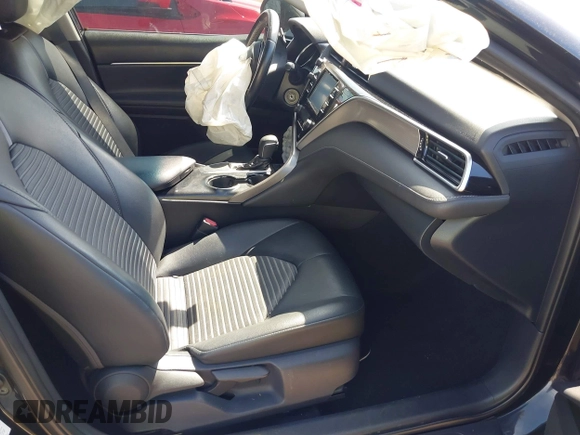 2018 Toyota Camry LE with VIN 4T1B11HK9JU606226, listed as a IAAI auction lot 41860788 with 95,168 mi miles. Bid and sale history available at carsss.com. Image 5.