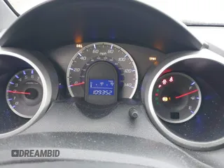 2010 Honda Fit Sport с VIN JHMGE8H41AS015052, выставлен на аукционе IAAI как лот 41364435 с пробегом 109 352 миль миль и . История ставок и продаж доступна на DreamBid. Изображение 7.
