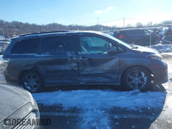 2017 Toyota Sienna SE with VIN 5TDXZ3DC0HS820274, listed as a IAAI auction lot 41272478 with 153,298 mi miles and . Bid and sale history available at DreamBid. Image 12.