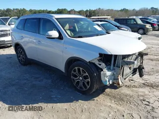 2015 Mitsubishi Outlander GT z VIN JA4JZ4AX4FZ013037, wystawiony jako IAAI lot #41683425 z przebiegiem 172 700 mil mil oraz . Historia ofert i sprzedaży dostępna na DreamBid. Obrazek 1.