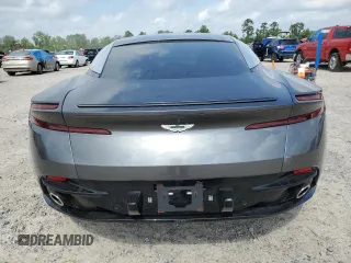 2017 Aston Martin DB11 z VIN SCFRMFAV2HGL00765, wystawiony jako Copart lot #55667215 z przebiegiem Nie podano mil oraz Nie do naprawy. Historia ofert i sprzedaży dostępna na DreamBid. Obrazek 6.