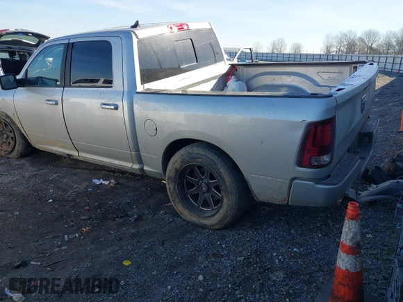 2016 Ram 1500 Sport with VIN 1C6RR7MT8GS271808, listed as a IAAI auction lot 41683693 with 166,844 mi miles and . Bid and sale history available at DreamBid. Image 3.