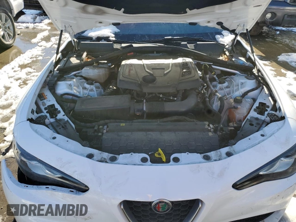 2018 Alfa Romeo Giulia with VIN ZARFAEDNXJ7563422, listed as a Copart auction lot 40852283 with 0 mi miles. Bid and sale history available at carsss.com. Image 11.