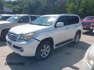 2010 Lexus GX 460 with VIN JTJBM7FX7A5009547, listed as a IAAI auction lot 42532447 with 198,544 mi miles and . Bid and sale history available at DreamBid. Image 18.