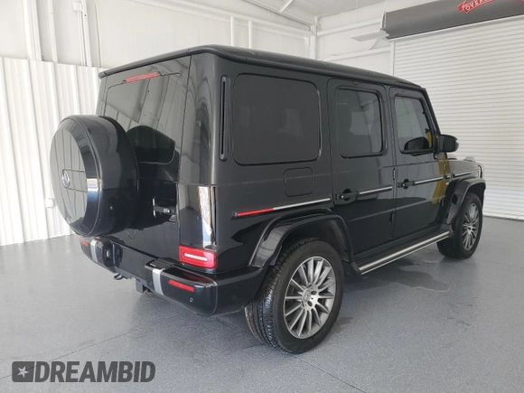 2022 Mercedes-Benz G 550 with VIN W1NYC6BJ6NX457809, listed as a Copart auction lot 79406964 with 11,185 mi miles and Salvage Title. Bid and sale history available at DreamBid. Image 3.
