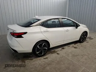 2024 Nissan Versa SR z VIN 3N1CN8FV5RL915252, wystawiony jako Copart lot #60133725 z przebiegiem 24 603 mil mil oraz Czysty tytuł • Clean title. Historia ofert i sprzedaży dostępna na DreamBid. Obrazek 3.