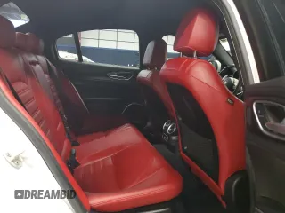 2022 Alfa Romeo Giulia with VIN ZARFAMAN3N7653046, listed as a Copart auction lot 88472385 with 28,409 mi miles and Clean title. Bid and sale history available at DreamBid. Image 10.