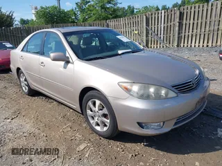 2006 Toyota Camry LE z VIN 4T1BF30K06U120002, wystawiony jako IAAI lot #42536823 z przebiegiem 171 841 mil mil oraz . Historia ofert i sprzedaży dostępna na DreamBid. Obrazek 1.