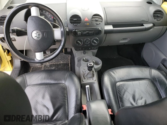 2005 Volkswagen Beetle with VIN 3VWCD31C35M411776, listed as a Copart auction lot 41478265 with 159,014 mi miles and Clean Title. Bid and sale history available at DreamBid. Image 8.