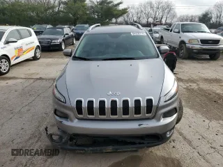 2017 Jeep Cherokee Latitude with VIN 1C4PJMCS1HW617979, listed as a Copart auction lot 84250714 with 105,987 mi miles and Salvage Title. Bid and sale history available at DreamBid. Image 5.