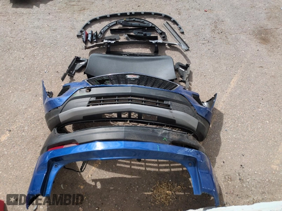 2023 Cadillac XT4 FWD Premium Luxury с VIN 1GYFZCR49PF104995, выставлен на аукционе Copart как лот 53312695 с пробегом 28 647 миль миль и Списание • Salvage title. История ставок и продаж доступна на DreamBid. Изображение 13.