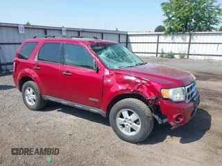 2008 Ford Escape XLT с VIN 1FMCU93148KE38168, выставлен на аукционе IAAI как лот 42437596 с пробегом 167 834 миль миль и . История ставок и продаж доступна на DreamBid. Изображение 1.