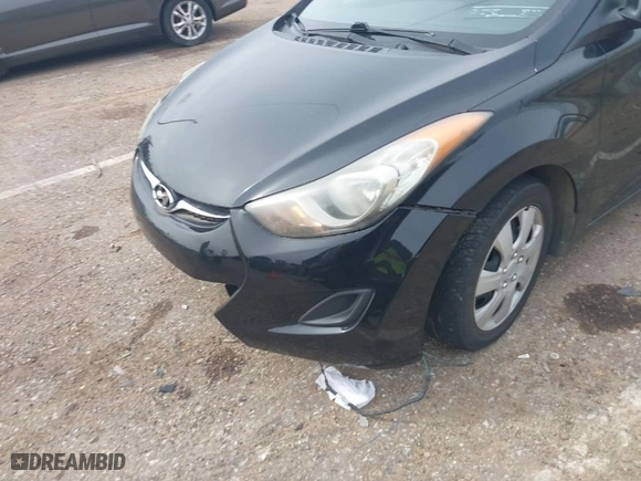 2011 Hyundai Elantra GLS PZEV with VIN 5NPDH4AEXBH019561, listed as a IAAI auction lot 41727109 with 84,982 mi miles. Bid and sale history available at carsss.com. Image 14.