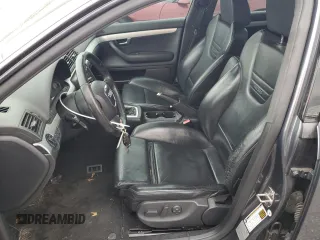 2007 Audi S4 z VIN WAUGL78E67A190905, wystawiony jako Copart lot #72814404 z przebiegiem 141 673 mil mil oraz Tytuł czysty. Historia ofert i sprzedaży dostępna na DreamBid. Obrazek 7.