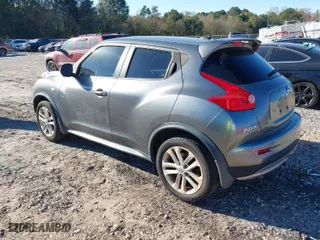 2013 Nissan Juke S with VIN JN8AF5MR6DT203041, listed as a IAAI auction lot 40847523 with 175,704 mi miles. Bid and sale history available at carsss.com. Image 3.