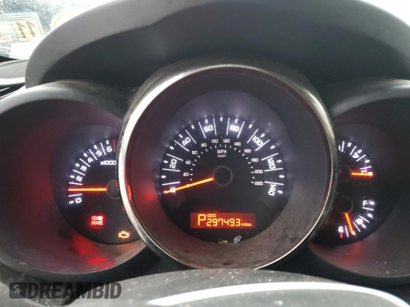 2011 Kia Soul + with VIN KNDJT2A22B7198811, listed as a Copart auction lot 47945175 with 297,493 mi miles and Salvage Title. Bid and sale history available at carsss.com. Image 9.