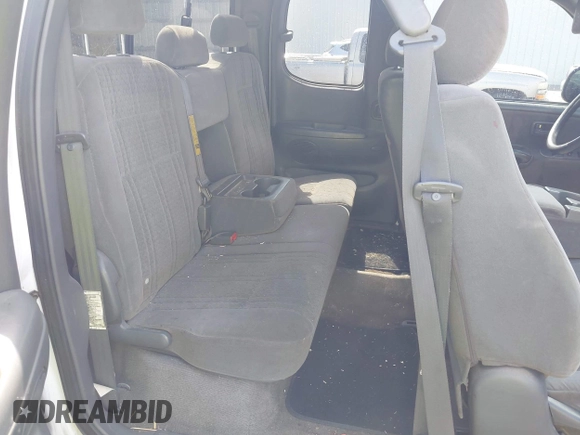 2006 Toyota Tundra SR5 with VIN 5TBRU34106S464095, listed as a IAAI auction lot 42004981 with 362,683 mi miles. Bid and sale history available at carsss.com. Image 8.
