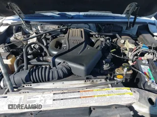 1998 Ford Explorer XL with VIN 1FMZU32E1WZB24266, listed as a IAAI auction lot 41795619 with 293,600 mi miles and . Bid and sale history available at DreamBid. Image 10.