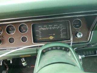 1976 Plymouth Valiant z VIN VL41C6F132520, wystawiony jako Copart lot #63045165 z przebiegiem 63 541 mil mil oraz Szkoda całkowita • Salvage title. Historia ofert i sprzedaży dostępna na DreamBid. Obrazek 9.