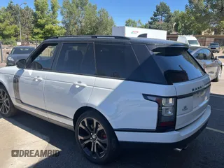 2017 Land Rover Range Rover z VIN SALGW2FE9HA351421, wystawiony jako Copart lot #72602724 z przebiegiem 80 494 mil mil oraz Czysty tytuł • Clean title. Historia ofert i sprzedaży dostępna na DreamBid. Obrazek 3.