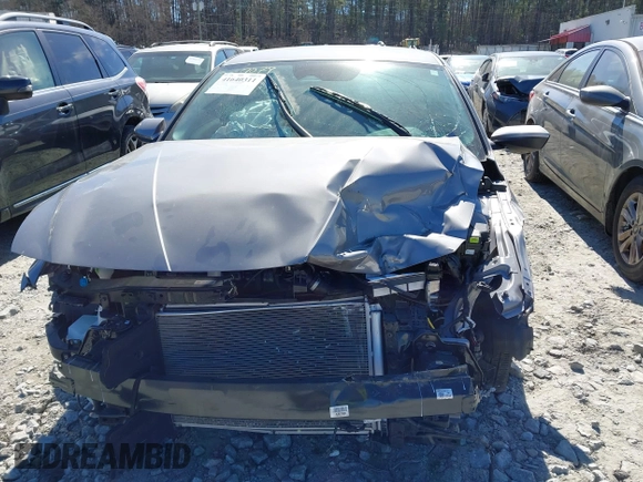 2024 Hyundai Elantra SE with VIN KMHLL4DG3RU723300, listed as a IAAI auction lot 41640311 with 20,059 mi miles and . Bid and sale history available at DreamBid. Image 12.