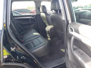 2006 Porsche Cayenne with VIN WP1AA29P86LA21780, listed as a IAAI auction lot 41604936 with 102,622 mi miles. Bid and sale history available at carsss.com. Image 8.