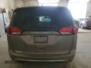 2017 Chrysler Pacifica Touring L Plus с VIN 2C4RC1EG4HR637842, выставлен на аукционе Copart как лот 56588475 с пробегом 208 821 миль миль и Списание • Salvage title. История ставок и продаж доступна на DreamBid. Изображение 6.