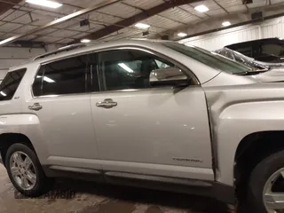 2011 GMC Terrain SLT-2 with VIN 2CTALWEC0B6450568, listed as a IAAI auction lot 41922964 with 181,378 mi miles and . Bid and sale history available at carsss.com. Image 14.