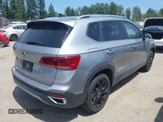 2022 Volkswagen Taos SE с VIN 3VVLX7B24NM090940, выставлен на аукционе IAAI как лот 42484525 с пробегом 50 362 миль миль и . История ставок и продаж доступна на DreamBid. Изображение 4.