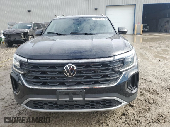 2024 Volkswagen Atlas SE с VIN 1V2LE2CAXRC206497, выставлен на аукционе Copart как лот 46541015 с пробегом 16 284 миль миль и Списание • Salvage title. История ставок и продаж доступна на DreamBid. Изображение 5.