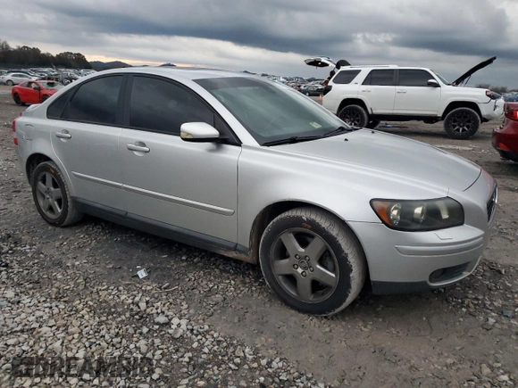 2006 Volvo S40 2.5L Turbo с VIN YV1MH682162157708, выставлен на аукционе Copart как лот 80870604 с пробегом 177 141 миль миль и Чистый • Clean title. История ставок и продаж доступна на DreamBid. Изображение 4.