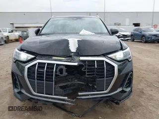 2020 Audi Q3 S line Premium z VIN WA1DECF34L1088002, wystawiony jako IAAI lot #41332352 z przebiegiem 41 196 mil mil oraz . Historia ofert i sprzedaży dostępna na DreamBid. Obrazek 12.