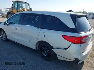 2019 Honda Odyssey EX-L with VIN 5FNRL6H78KB043279, listed as a IAAI auction lot 42041202 with 67,007 mi miles. Bid and sale history available at carsss.com. Image 3.