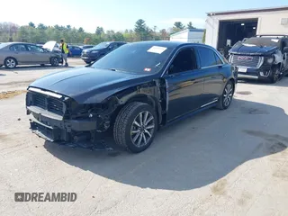 2017 Lincoln Continental Livery z VIN 1LN6L9HK0H5609577, wystawiony jako IAAI lot #42185192 z przebiegiem 232 644 mil mil oraz . Historia ofert i sprzedaży dostępna na DreamBid. Obrazek 2.